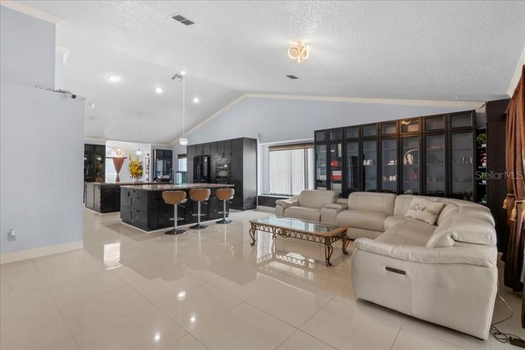 7045 Coral Cove Drive , Orlando, FL 32818 Photo