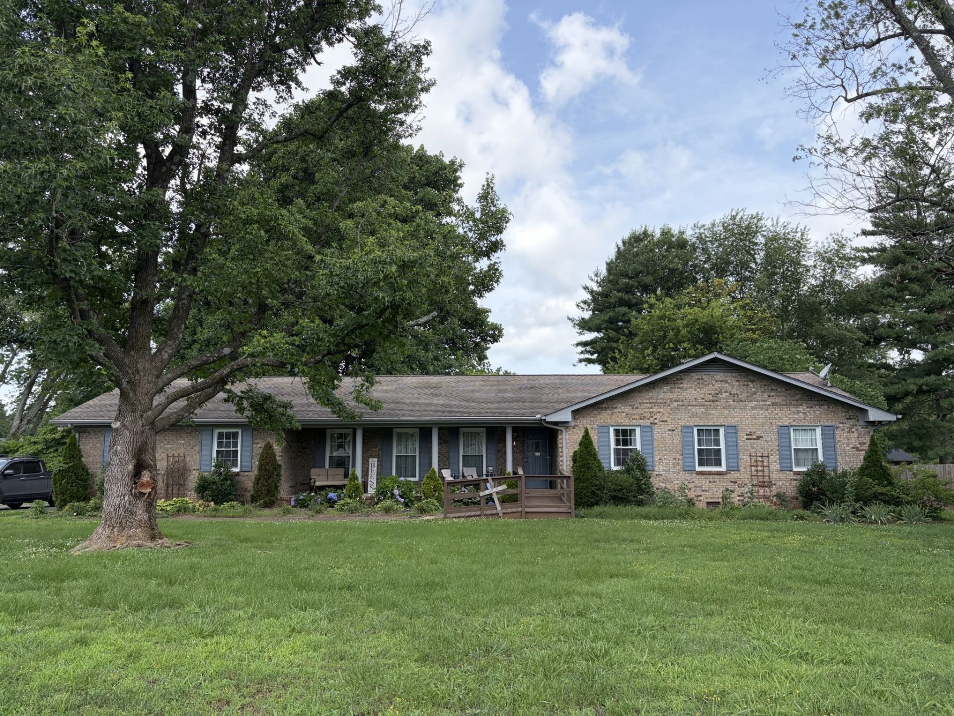 2707 Clearview Ct , Murfreesboro, TN 37129 Main Photo