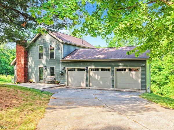 168 Woodland Acres Road , Marietta, OH 45750