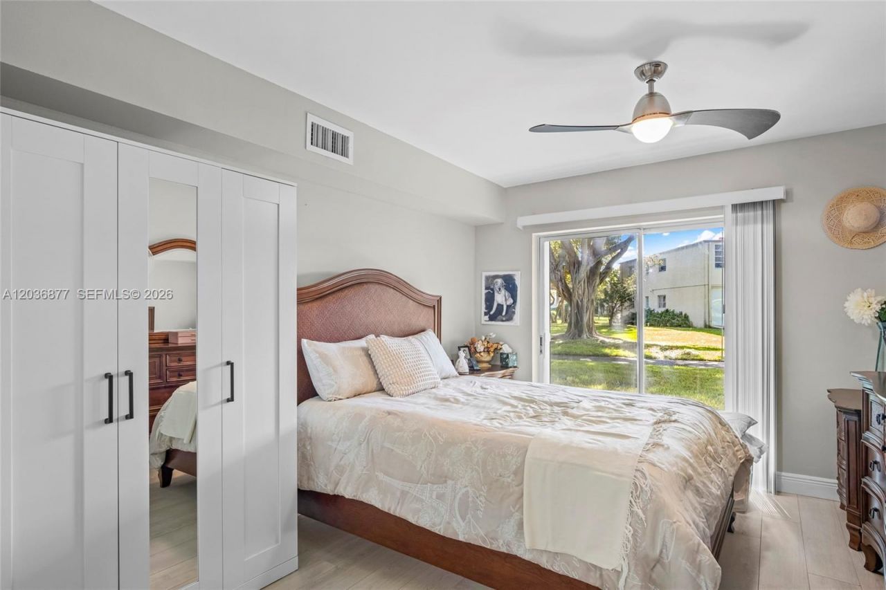 19 Abbey Ln , Unit 104, Delray Beach, FL 33446 Photo