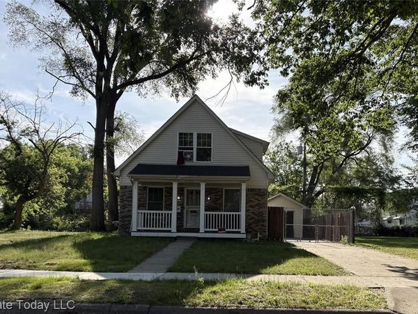 21056 Woodside Avenue , Royal Oak Twp, MI 48220