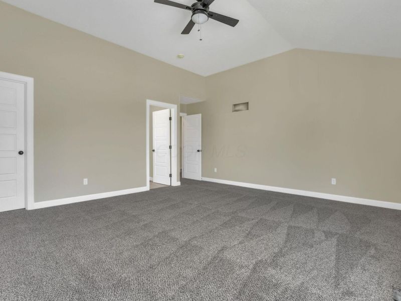 1521 Delbert Road , Columbus, OH 43219 Photo 33