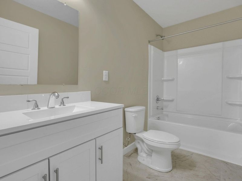 1521 Delbert Road , Columbus, OH 43219 Photo 36