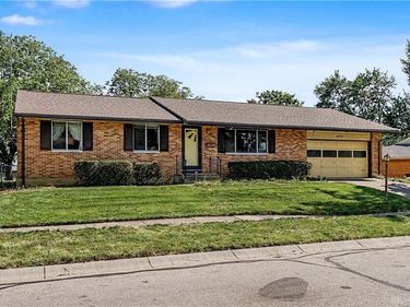 6931 Rushleigh Road, Clayton, OH 45322