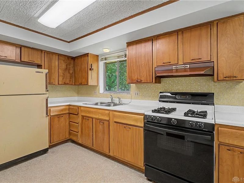 6931 Rushleigh Road, Clayton, OH 45322 Photo 20