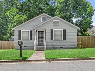 2921 W 17th Street , Little Rock, AR 72204