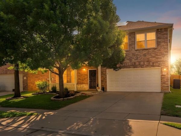 12517 Patnoe Drive , Fort Worth, TX 76028