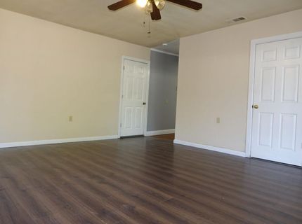 7754 Detroit Blvd, Sacramento, CA 95832 Photo
