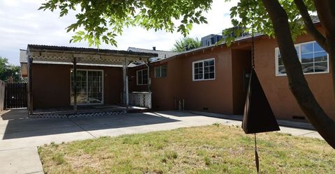 7754 Detroit Blvd, Sacramento, CA 95832 Photo
