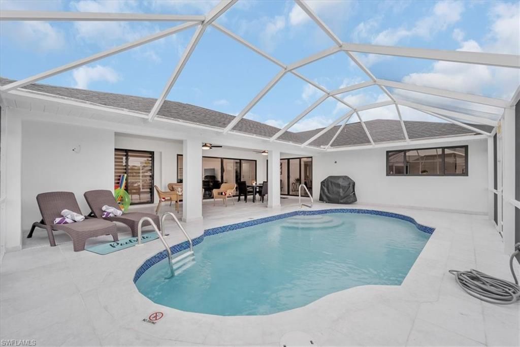 3728 SE 18th Ave , Cape Coral, FL 33904 Photo