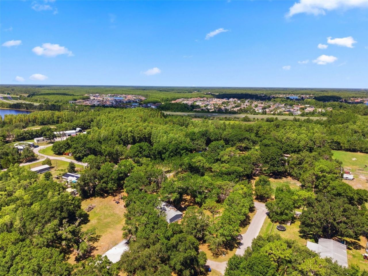 17214 Chinaberry Road , Lutz, FL 33558 Photo