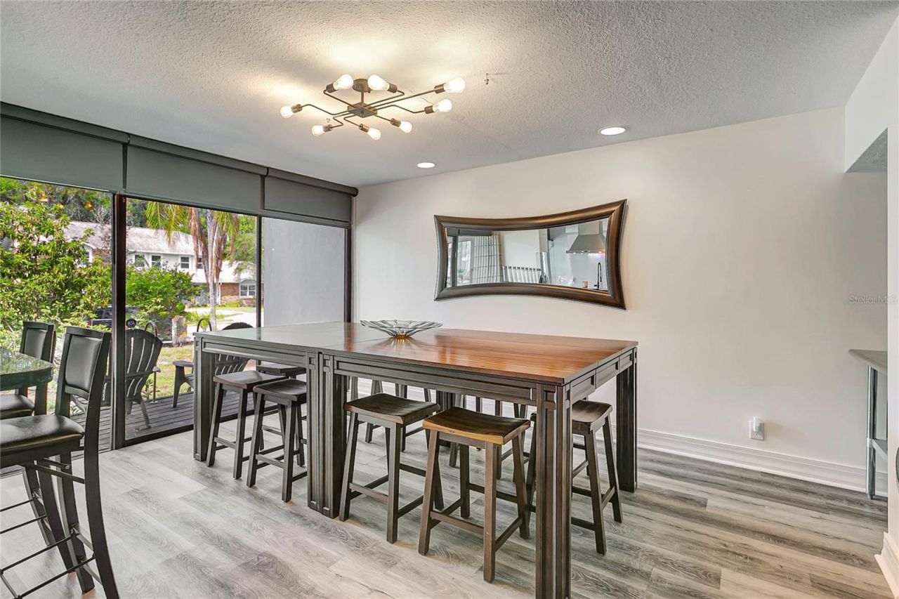 312 S Riverhills Drive , Tampa, FL 33617 Photo