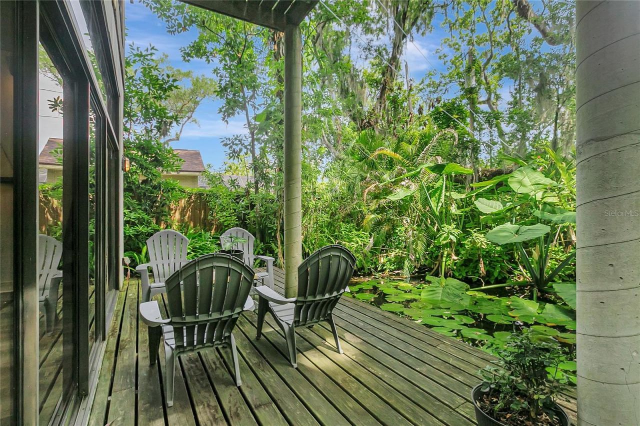 312 S Riverhills Drive , Tampa, FL 33617 Photo