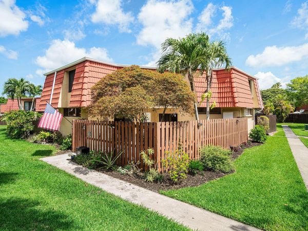 8122 Thames Boulevard, Unit C, Boca Raton, FL 33433
