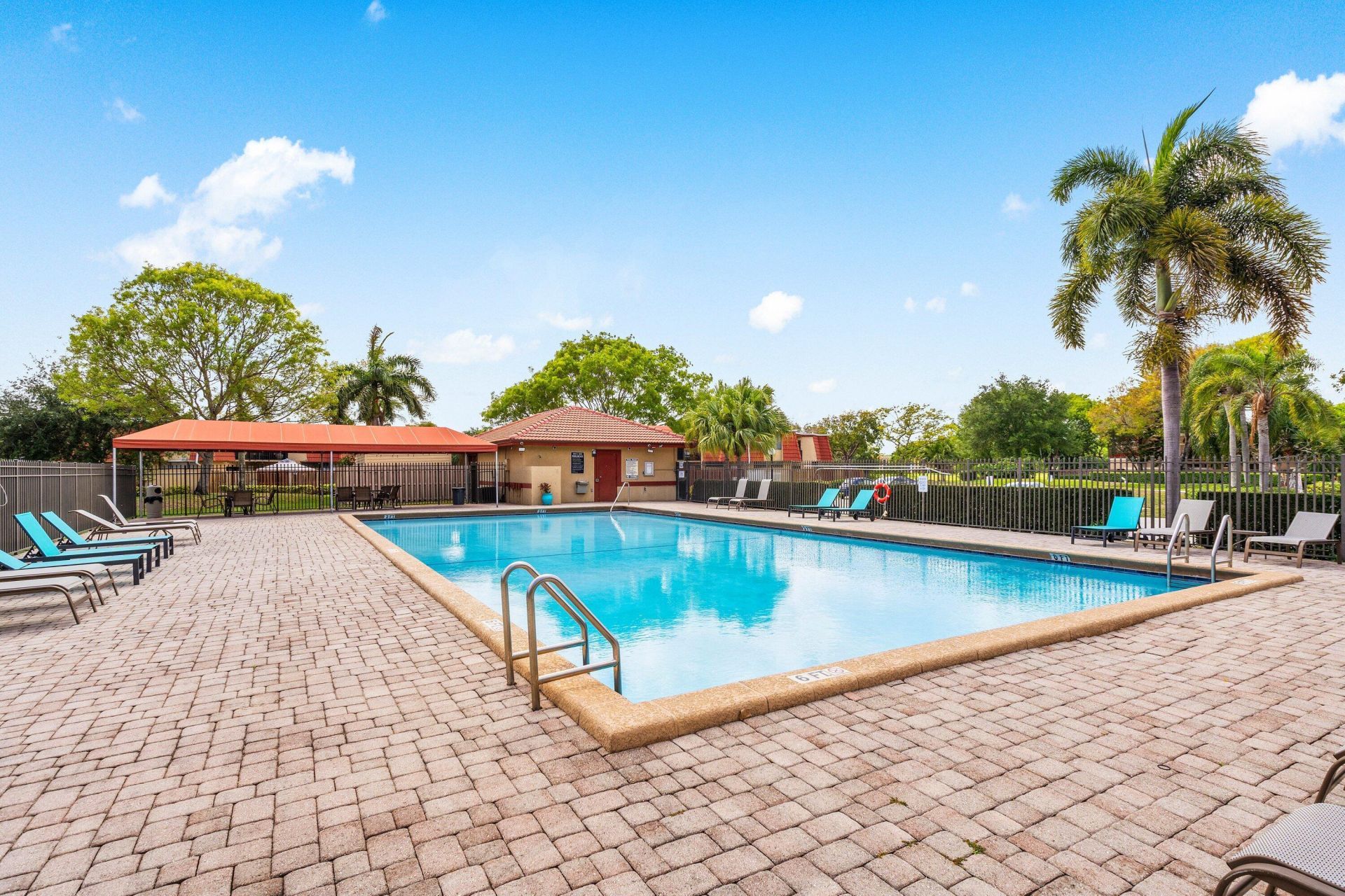 8122 Thames Boulevard, Unit C, Boca Raton, FL 33433 Photo