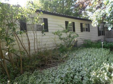 15 Sunset Drive, Delevan, NY 14042