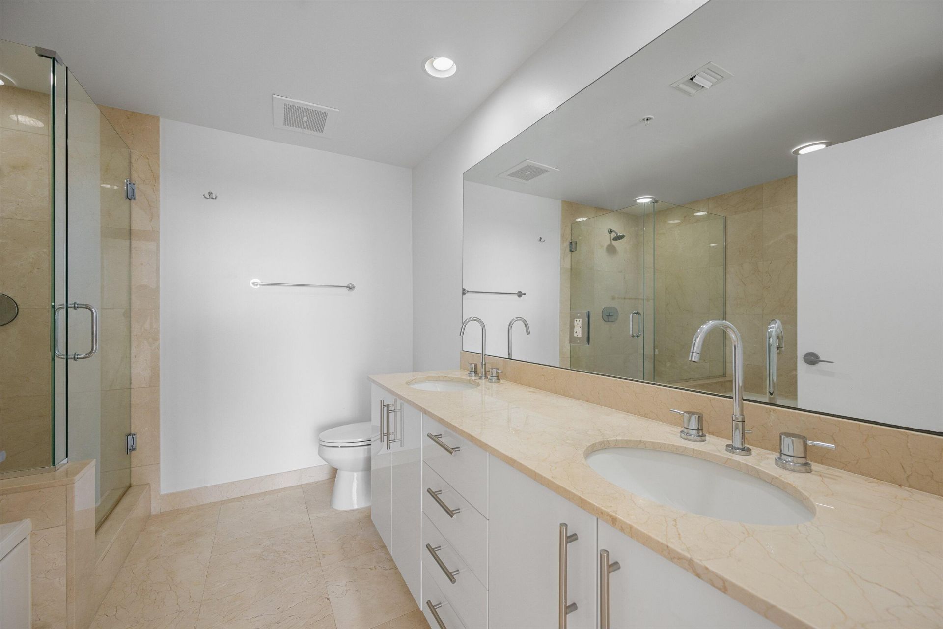 550 Okeechobee Boulevard, Unit 1605, West Palm Beach, FL 33401 Photo