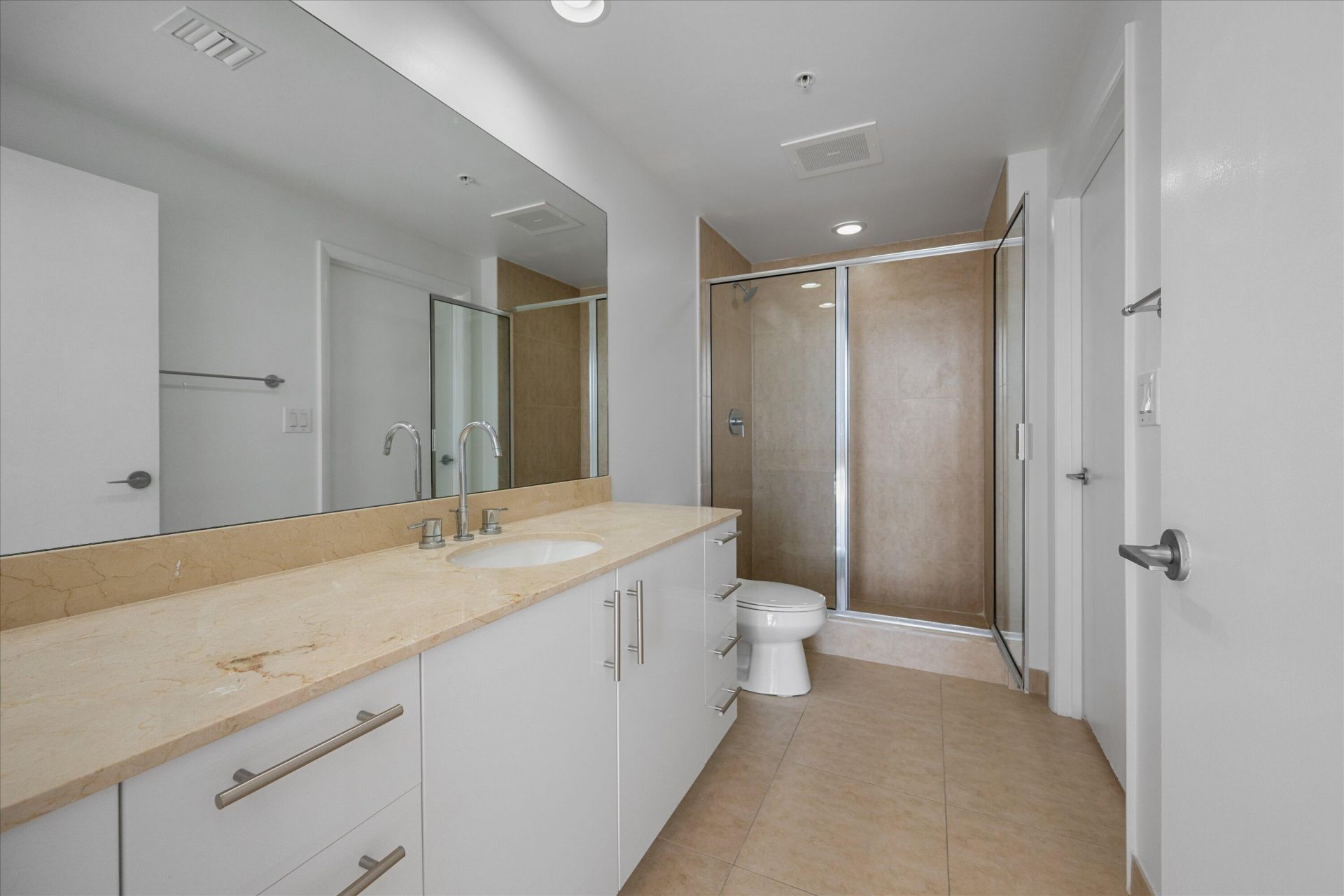 550 Okeechobee Boulevard, Unit 1605, West Palm Beach, FL 33401 Photo
