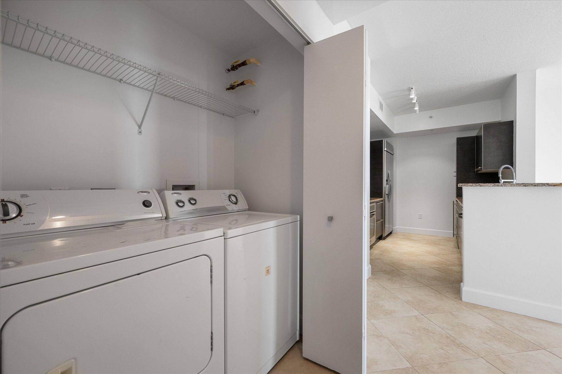 550 Okeechobee Boulevard, Unit 1605, West Palm Beach, FL 33401 Photo