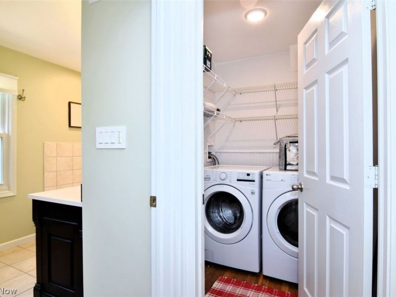 30235 Woodall Drive, Solon, OH 44139 Photo 10