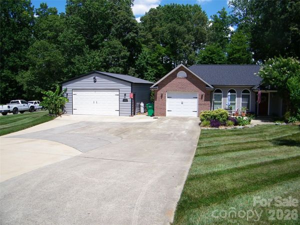 609 Redah Avenue , Locust, NC 28097