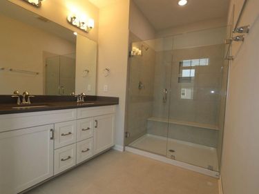 3104 Cathedral Comb Drive, Unit 240, Apex, NC 27502