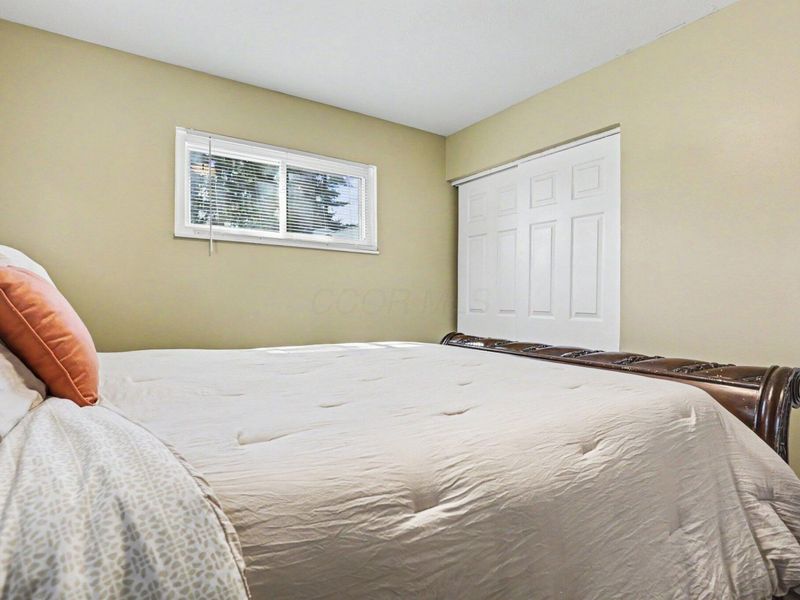 1280 Smith Road, Columbus, OH 43207 Photo 12