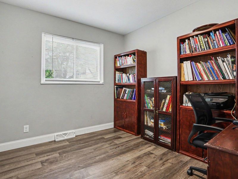 1280 Smith Road, Columbus, OH 43207 Photo 17