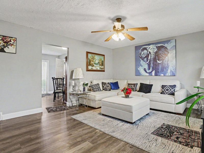 1280 Smith Road, Columbus, OH 43207 Photo 5