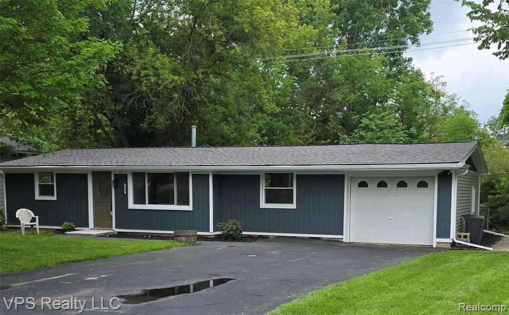 1853 Payson Road, Walled Lake, MI 48390 Main Photo