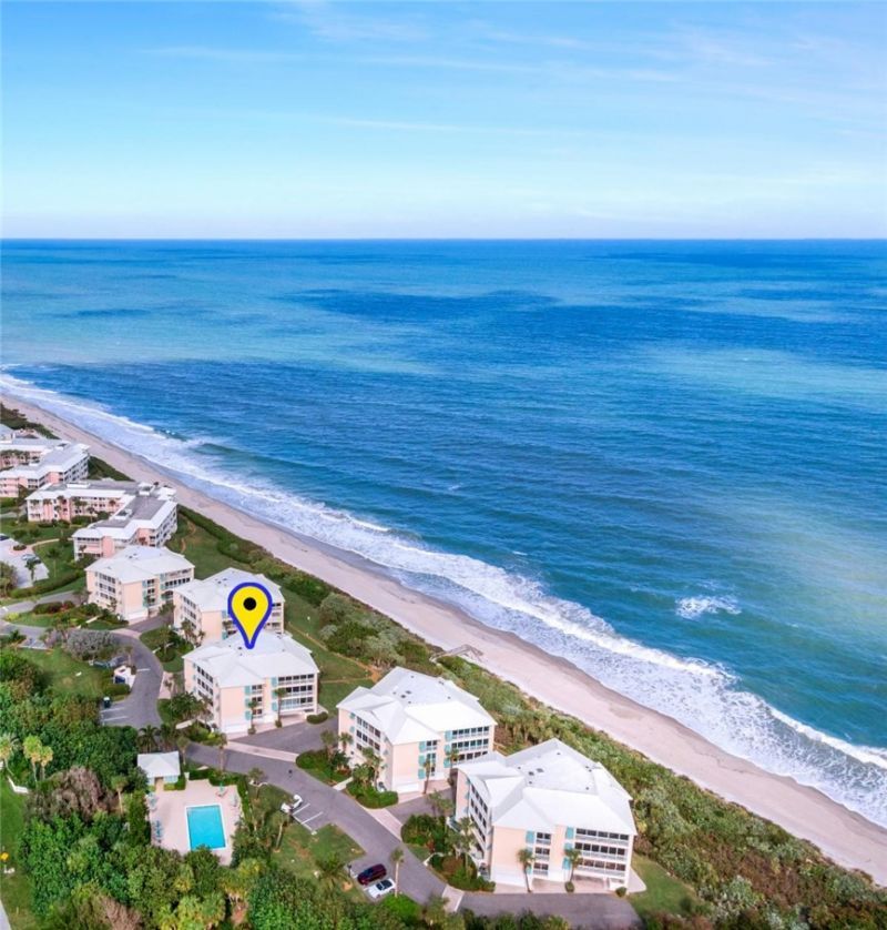 8814 S Sea Oaks Way, Unit 306, Vero Beach, FL 32963 Photo