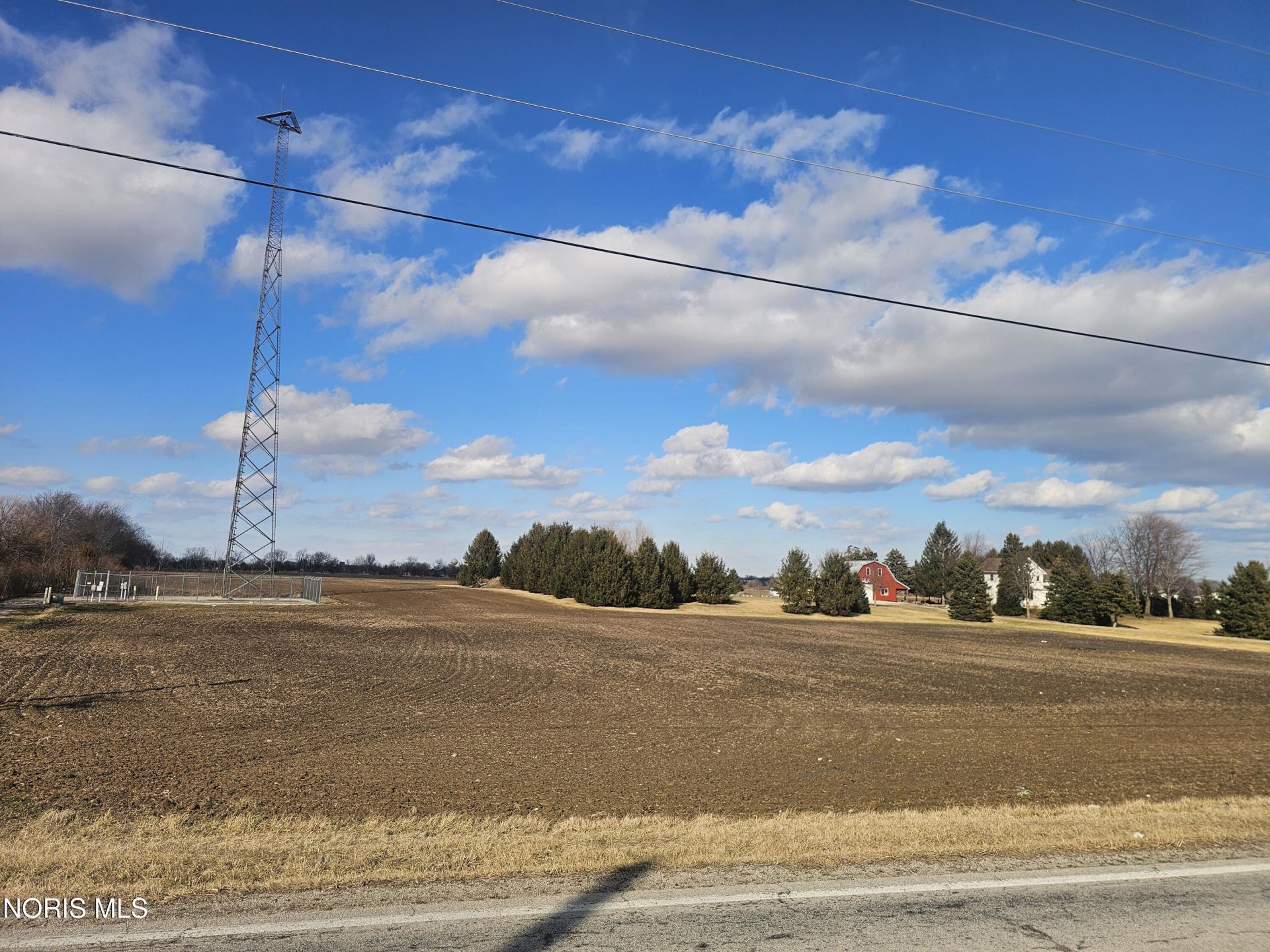 11499 W Portage River South Road , Oak Harbor, OH 43449 Main Photo