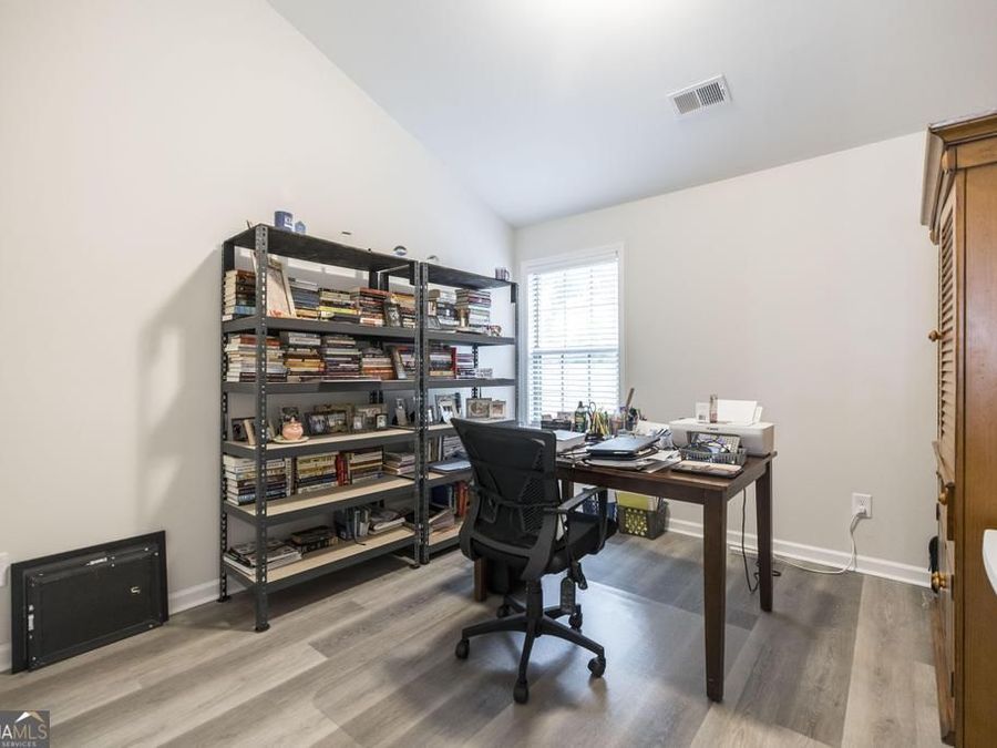 Property Image 24
