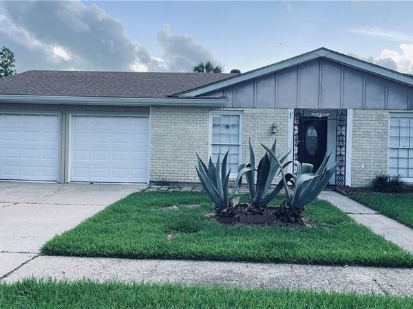 2236 LITCHWOOD Lane , Harvey, LA 70058