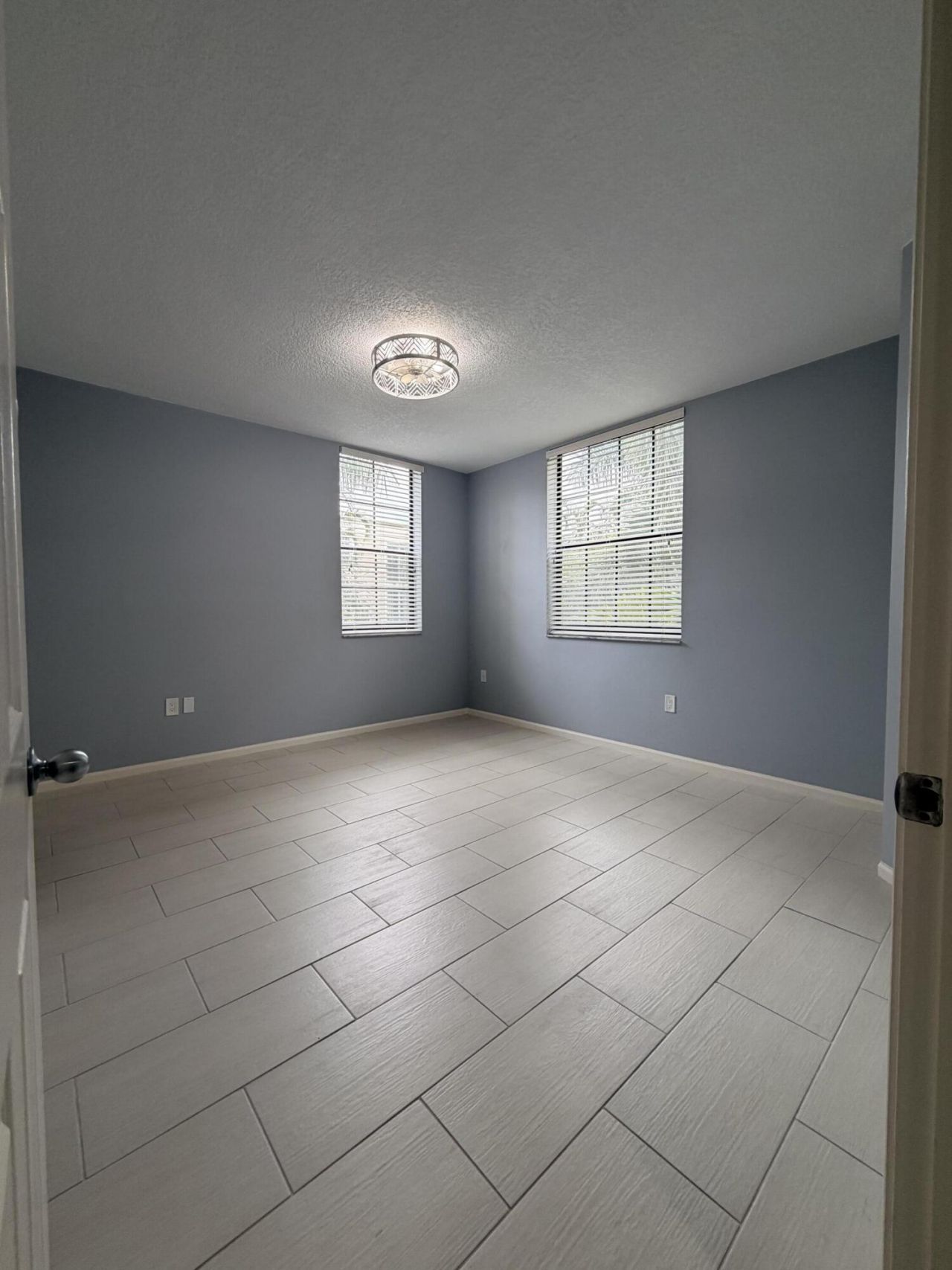 630 S Sapodilla Avenue, Unit 416, West Palm Beach, FL 33401 Photo