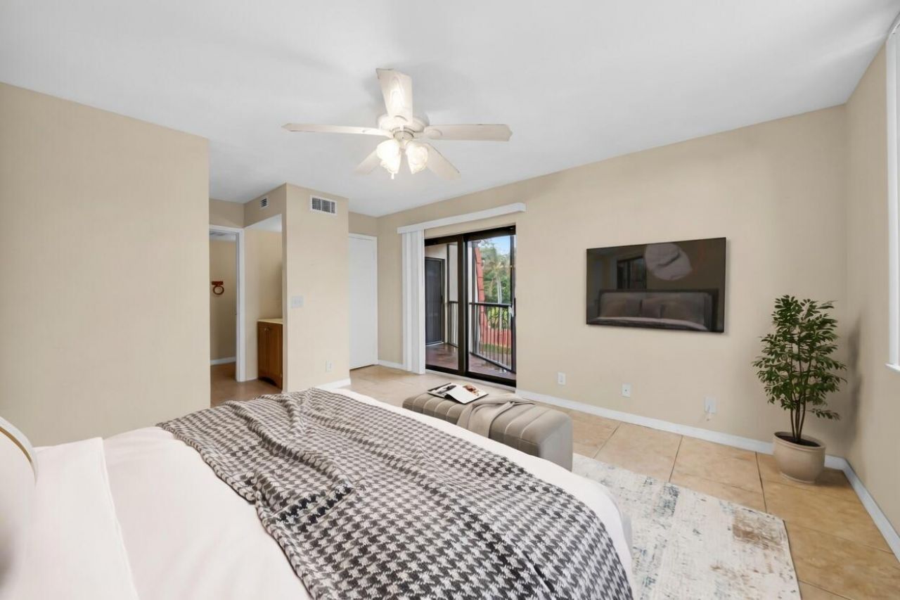 3798 Victoria Drive, West Palm Beach, FL 33406 Photo