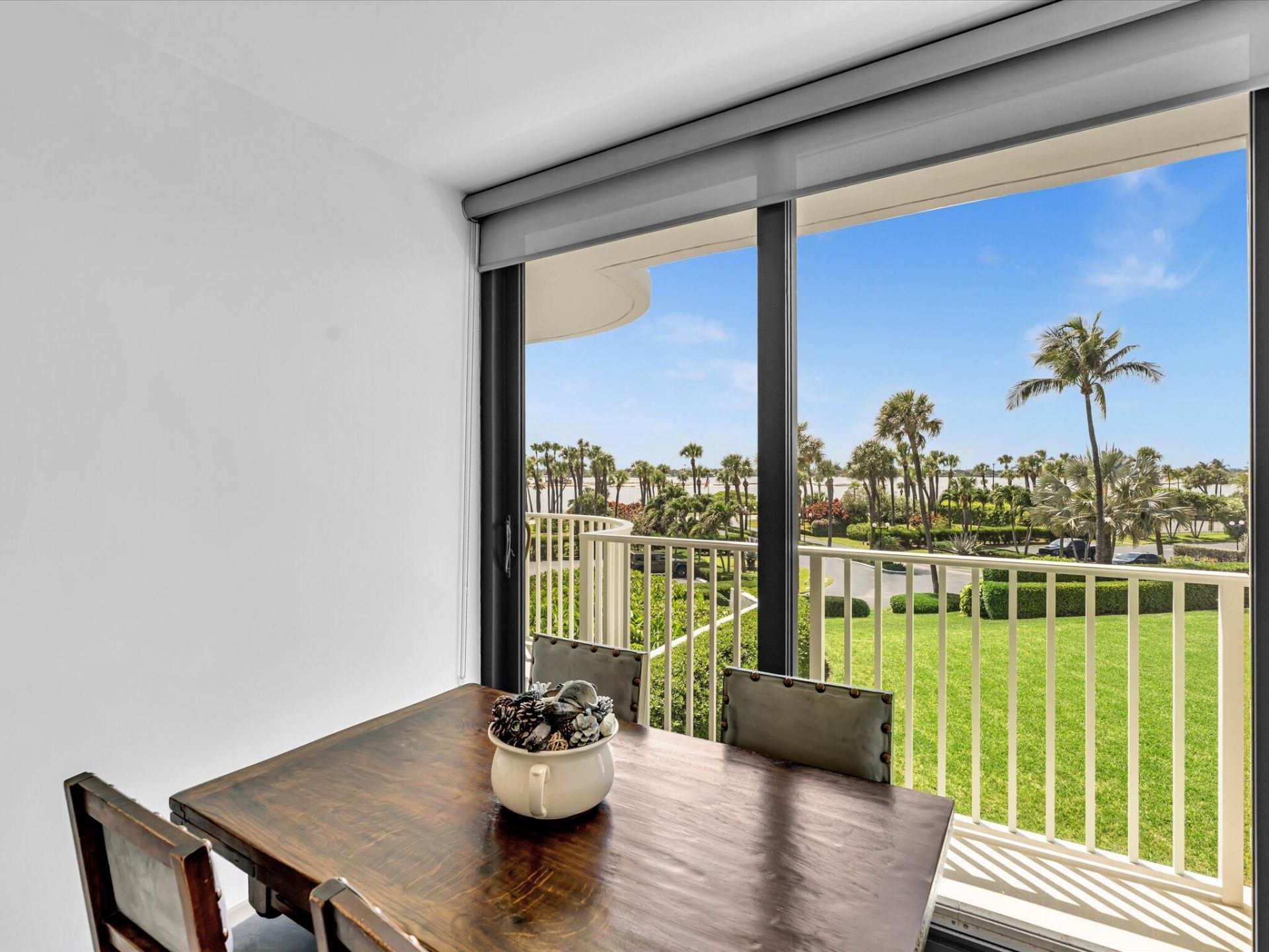 3360 S Ocean Boulevard, Unit 2a, Palm Beach, FL 33480 Photo