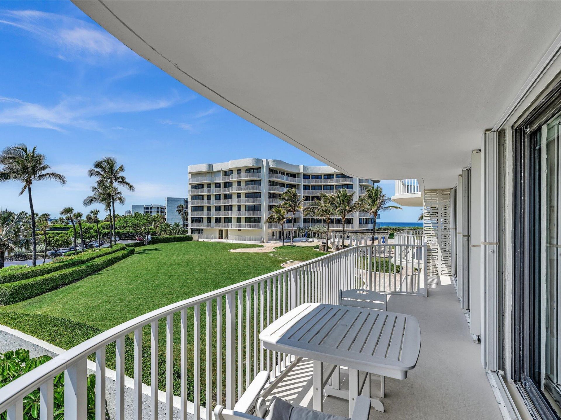 3360 S Ocean Boulevard, Unit 2a, Palm Beach, FL 33480 Photo
