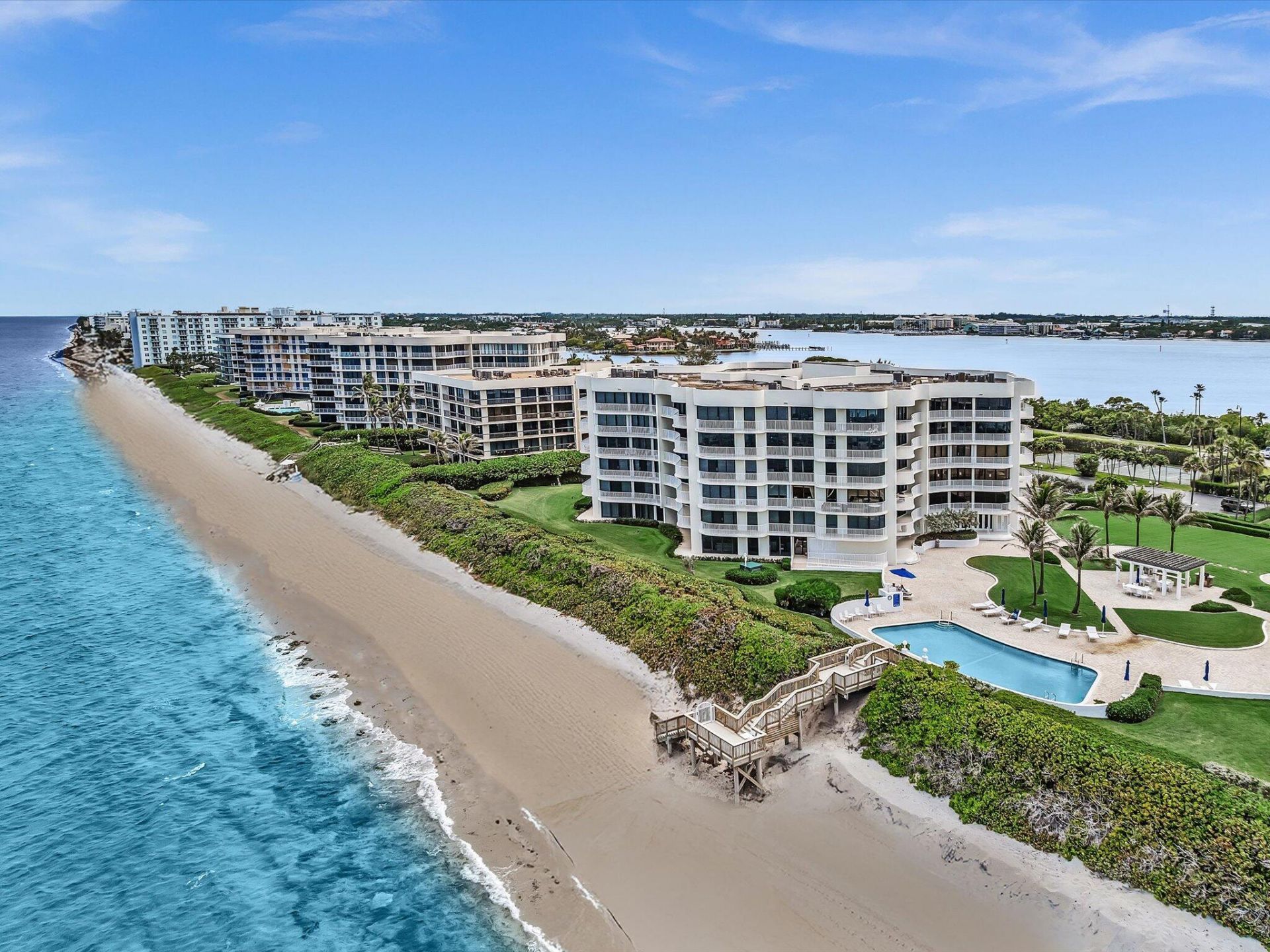 3360 S Ocean Boulevard, Unit 2a, Palm Beach, FL 33480 Photo