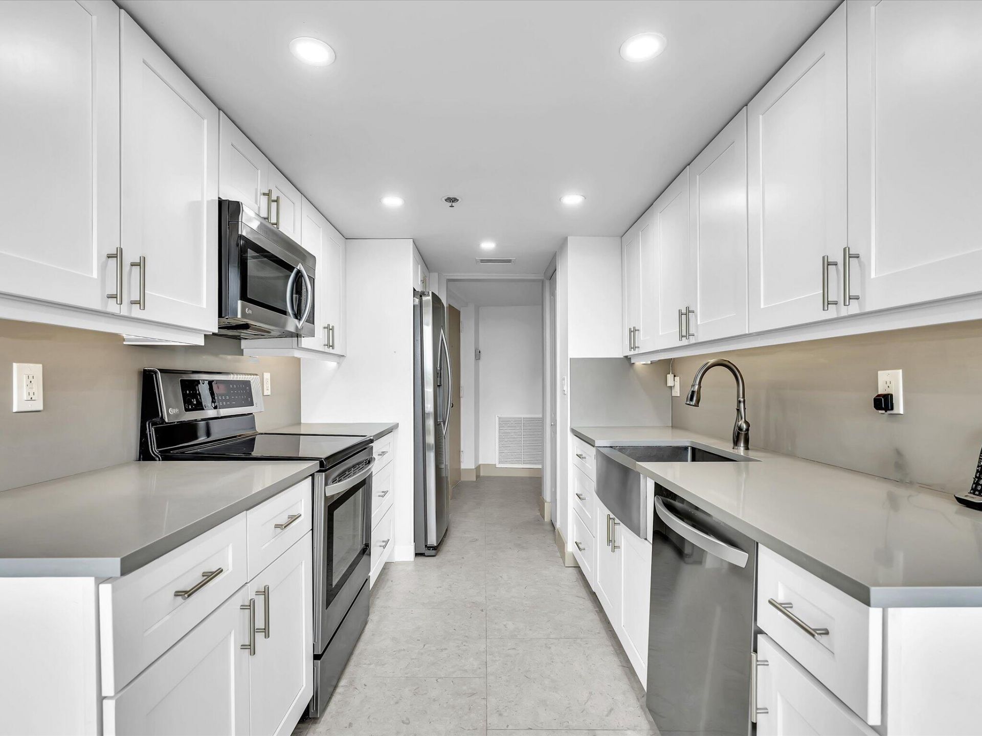 3360 S Ocean Boulevard, Unit 2a, Palm Beach, FL 33480 Photo