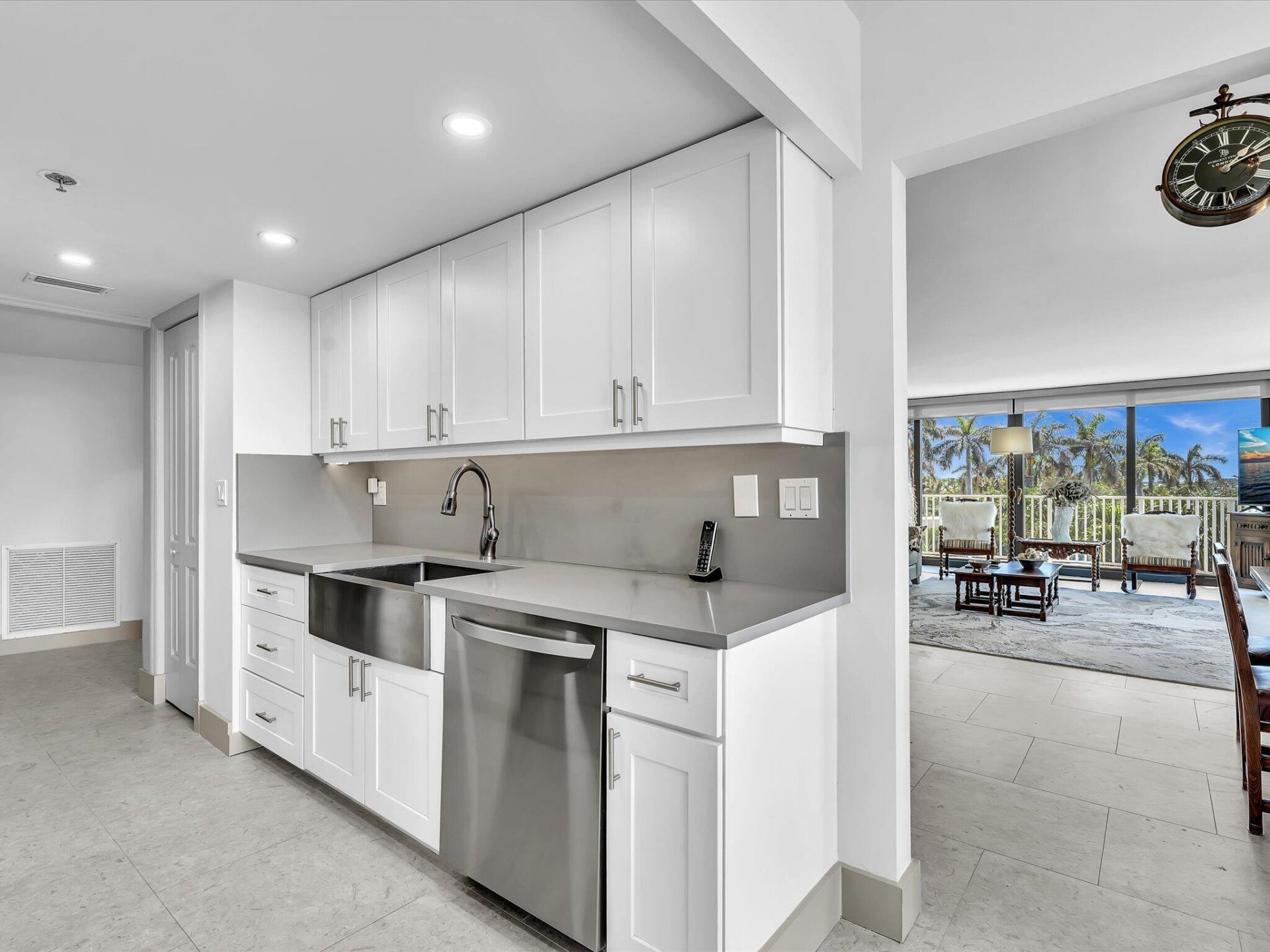 3360 S Ocean Boulevard, Unit 2a, Palm Beach, FL 33480 Photo