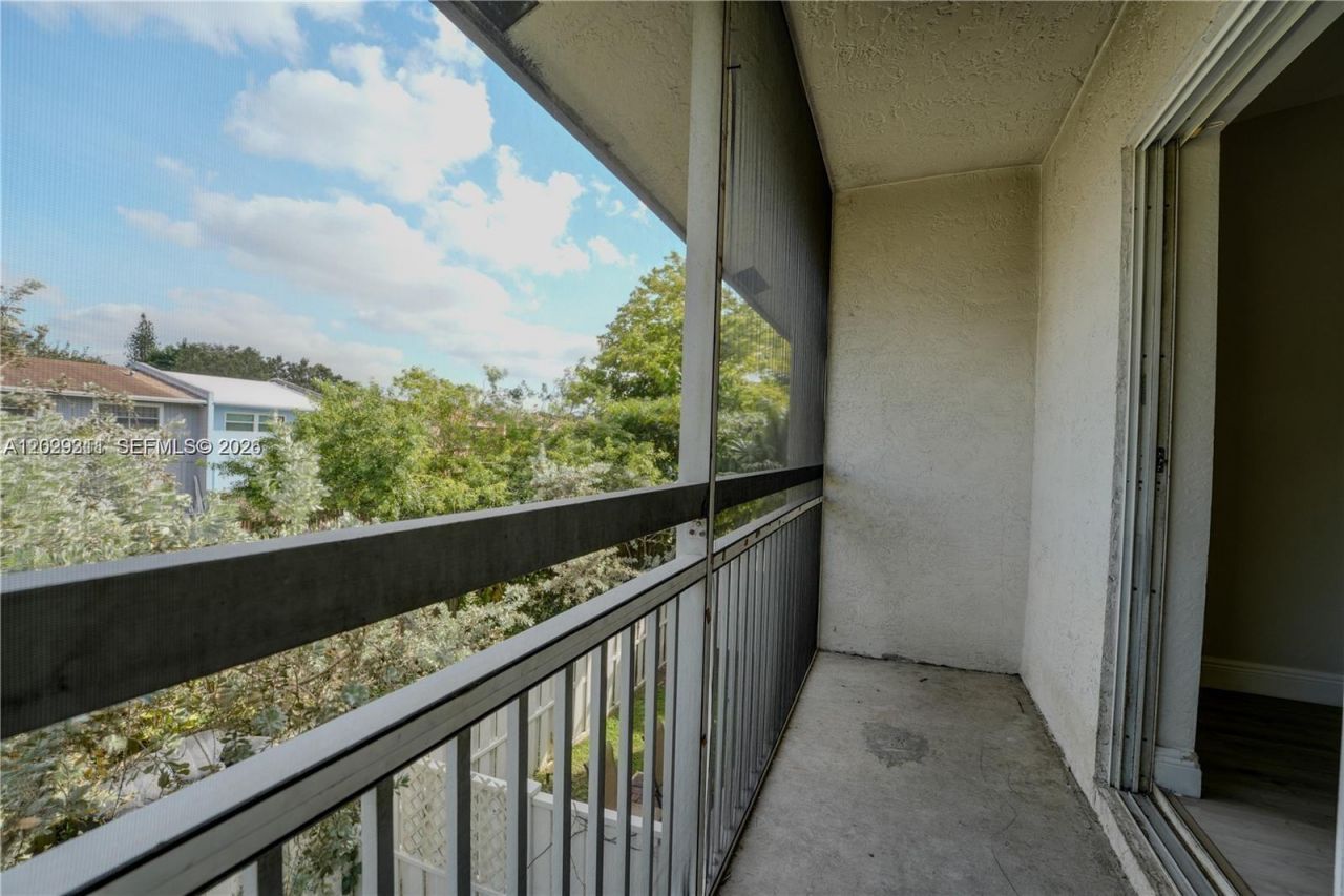 3624 NW 91st Ln, Unit 3624, Sunrise, FL 33351 Photo