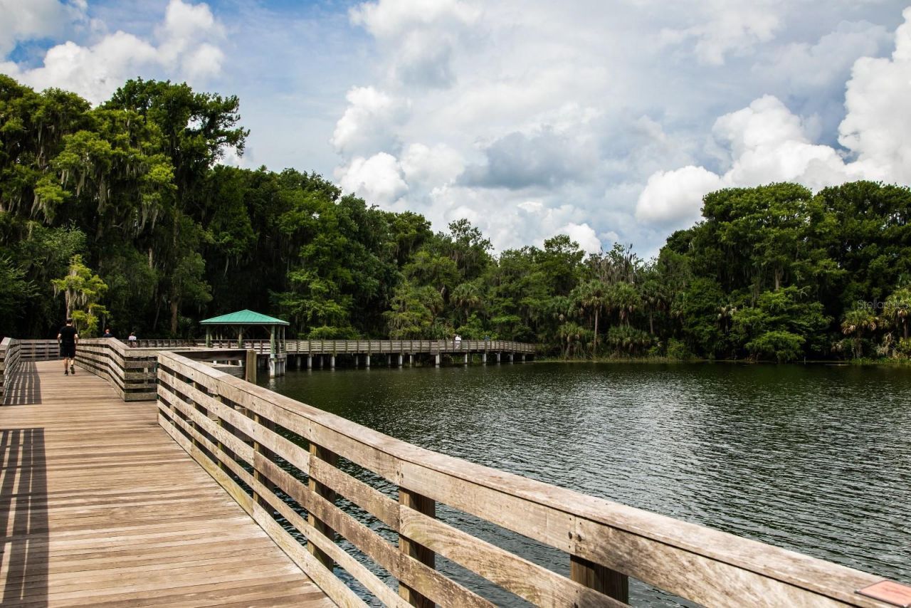 200 E 10th Avenue , Unit 8, Mount Dora, FL 32757 Photo