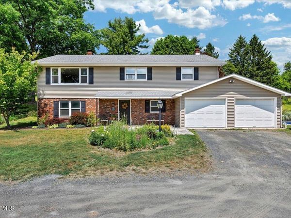 1056 Spring Avenue Extension, Troy, NY 12180