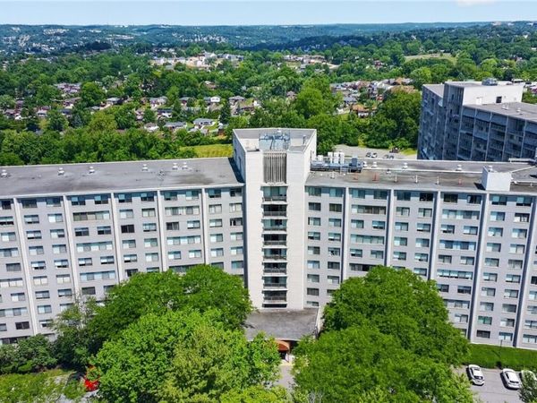 1150 Bower Hill, Unit 703A, Pittsburgh, PA 15243