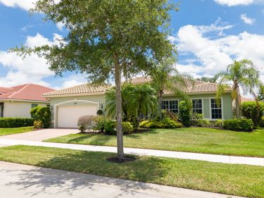 11331 SW Aspen Lane, Port St. Lucie, FL 34987