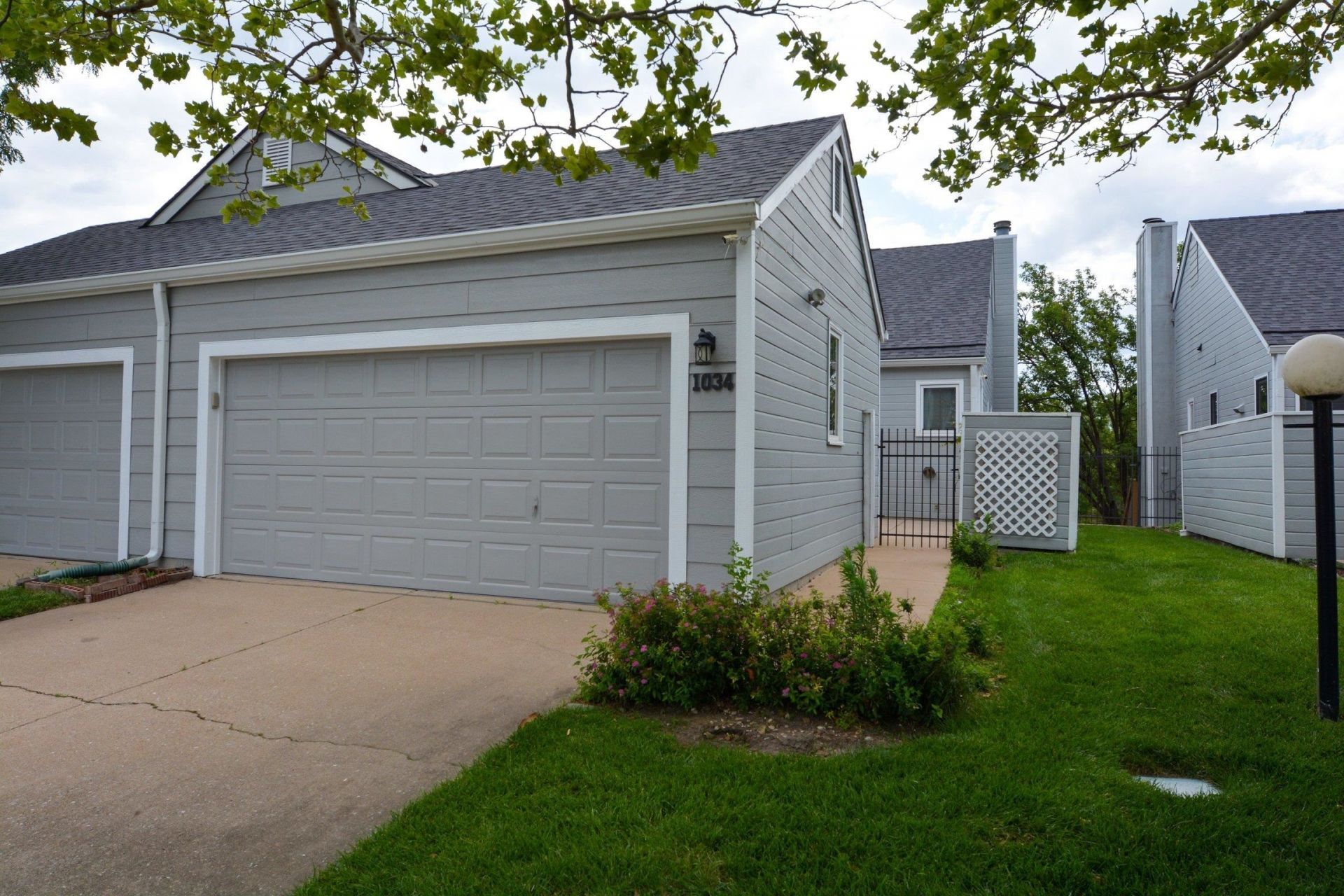 1034 N Bayshore St., Wichita, KS 67212 Main Photo