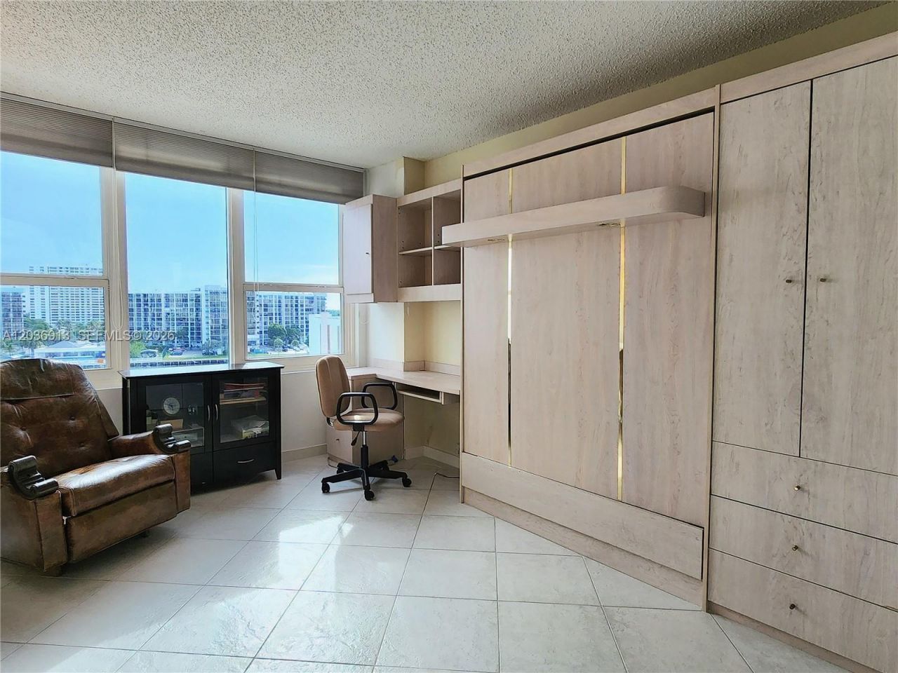 3505 S Ocean Dr, Unit 705, Hollywood, FL 33019 Photo
