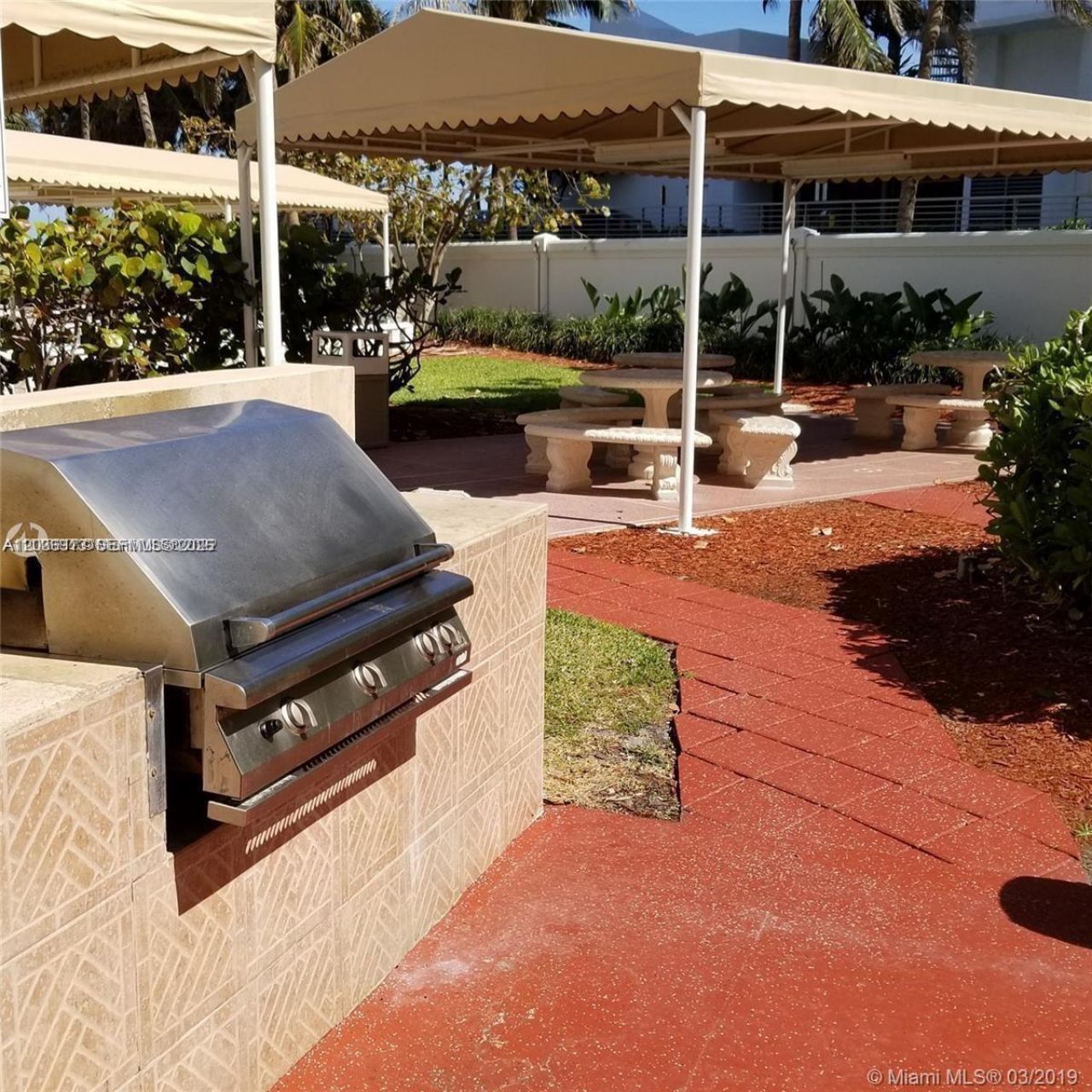 3505 S Ocean Dr, Unit 705, Hollywood, FL 33019 Photo