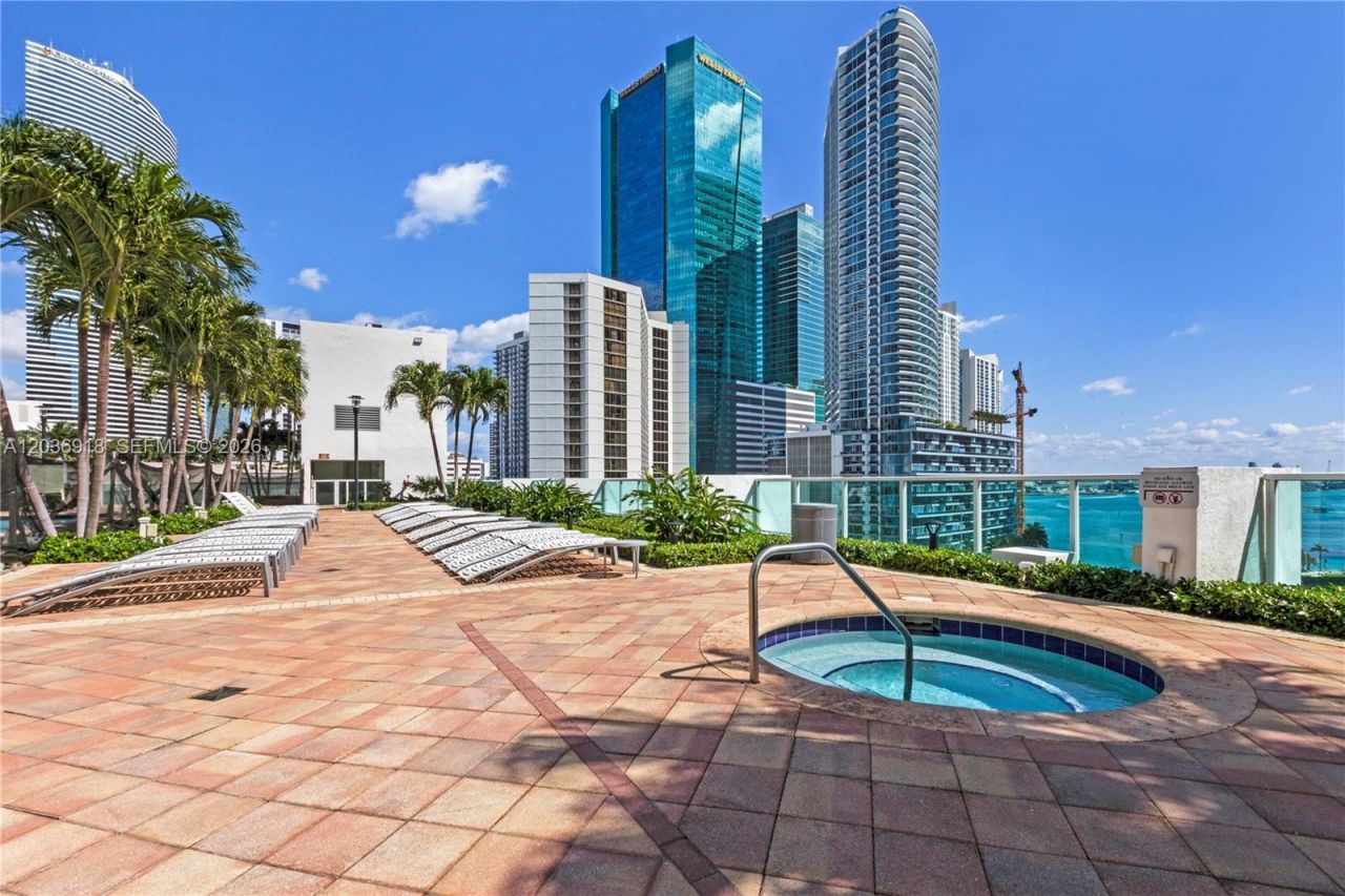 31 SE 5th St , Unit 3812, Miami, FL 33131 Photo